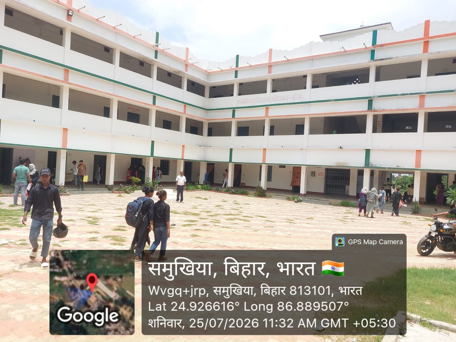 College Gallery 1